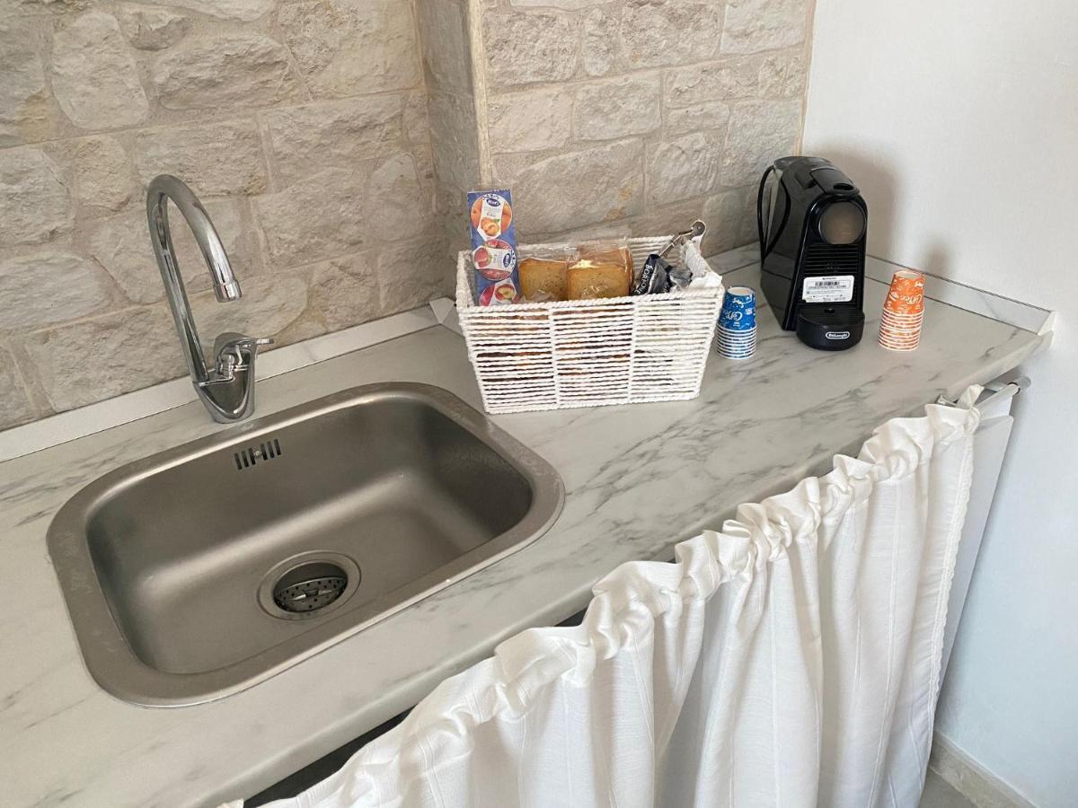 Ferienwohnung Nyx Dea Della Notte Bari Exterior foto